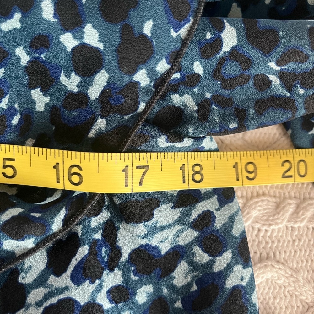 Vintage Havana Blue Patterned Women's Long Sleeve Flowy Blouse Size Medium - Picture 15 of 16
